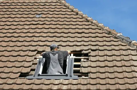 Pose de velux - Saint-Langis-lès-Mortagne